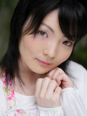 Маленькая прелесть Kaori Ochiai с возбужденными сосочками